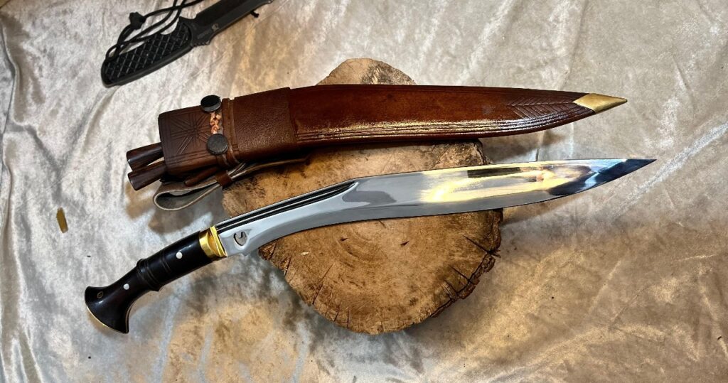 Limubwan kukri knife by himalayan blades