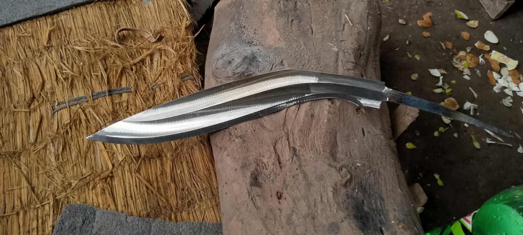 Stick Tang Kukri Knife