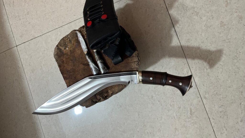 tin chira Khukuri himalayan blades forged in Nepal and himalayan import