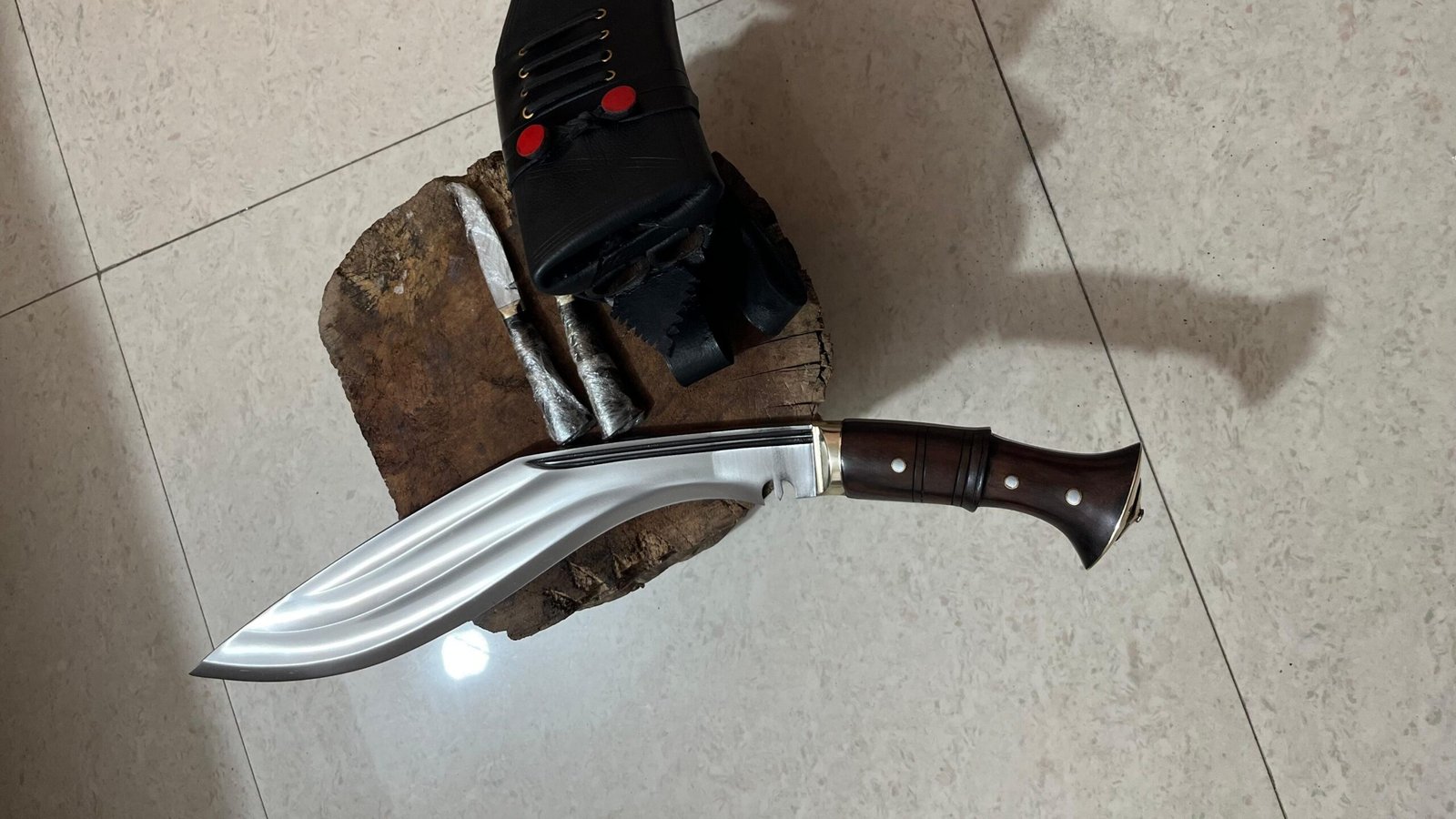 tin chira Khukuri himalayan blades forged in Nepal and himalayan import